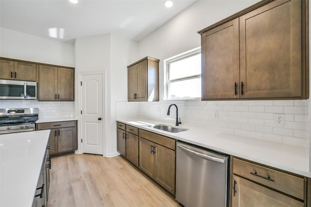 12735 Dina Springs Lane, Magnolia, TX 77354