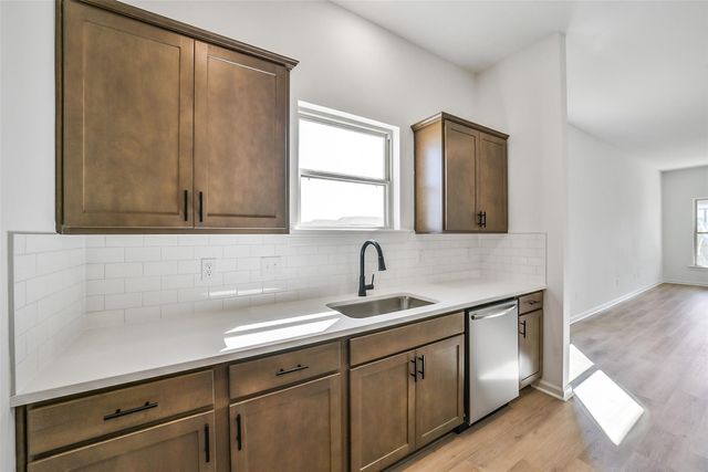 12735 Dina Springs Lane, Magnolia, TX 77354