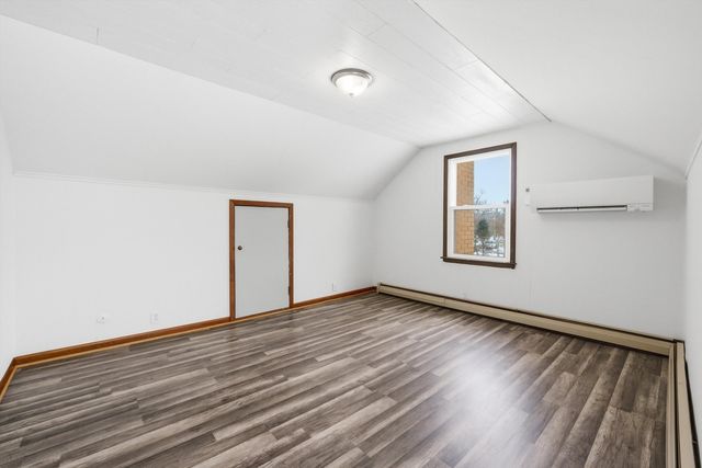 21122 S Hillside Road, Frankfort, IL 60423