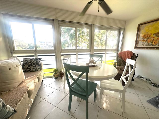 2004 Harwood C 2004, Deerfield Beach, FL 33442