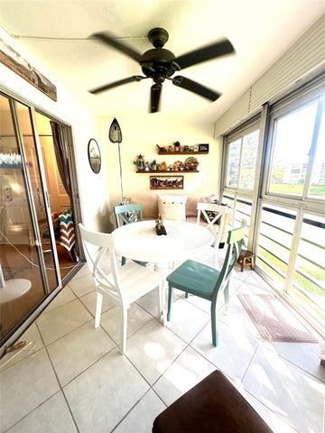 2004 Harwood C 2004, Deerfield Beach, FL 33442