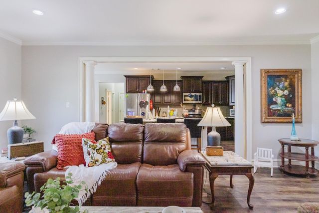 5916 Worth Ave, Benton, AR 72019