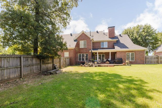 5916 Worth Ave, Benton, AR 72019