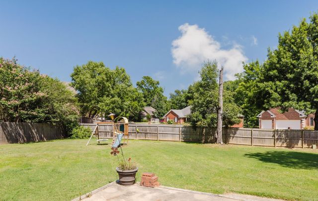 5916 Worth Ave, Benton, AR 72019