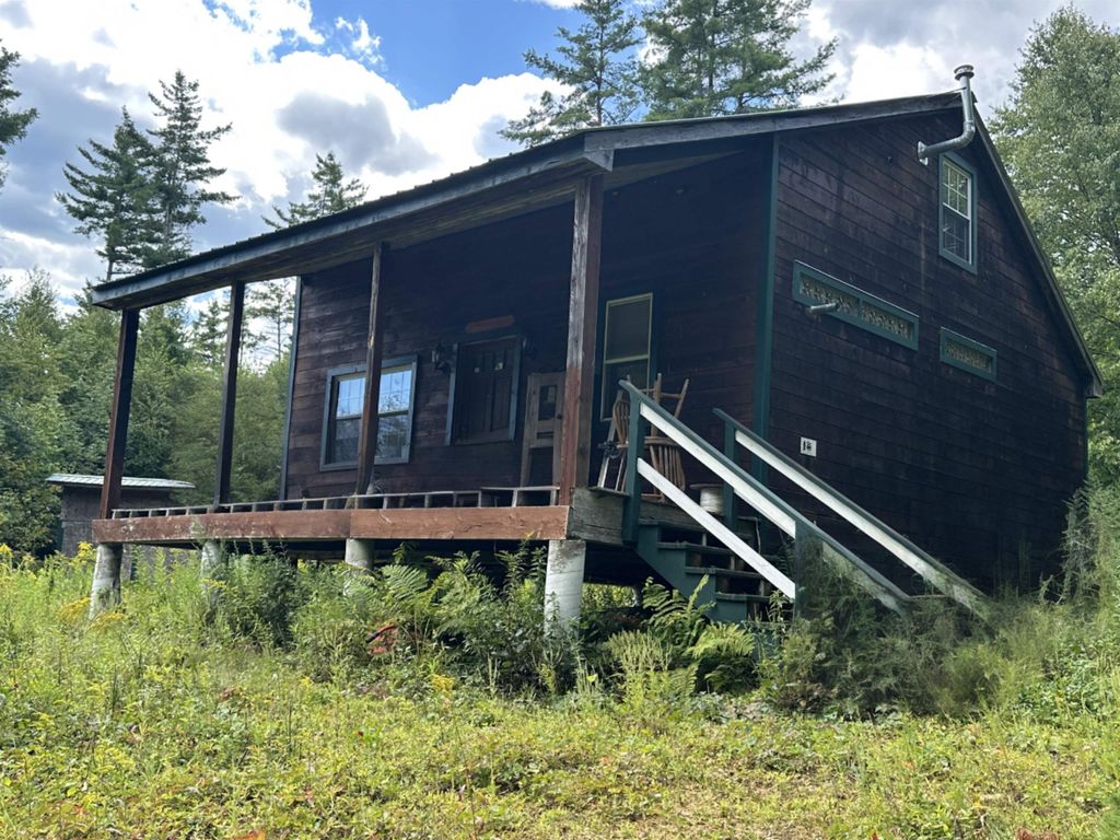 81 Parish Hill Road, Newfane, VT 05351