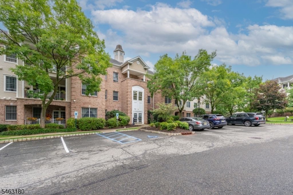 19 Zachary Way, Mount Arlington Boro, NJ 07856 — photo 3