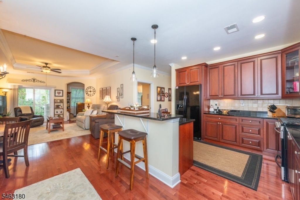 19 Zachary Way, Mount Arlington Boro, NJ 07856 — photo 5