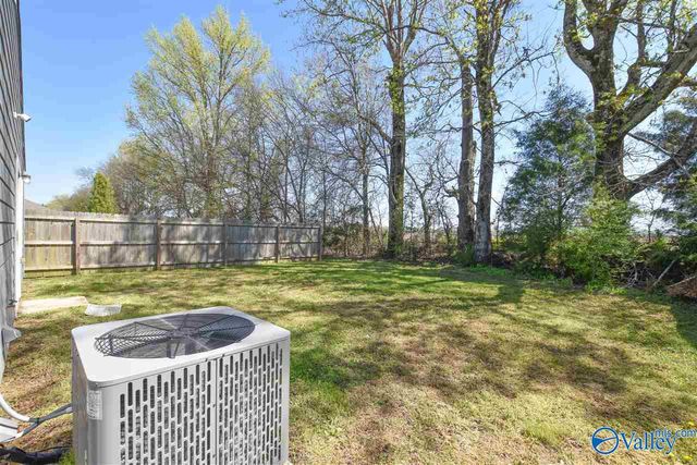 267 Bermuda Lakes Drive, Meridianville, AL 35759