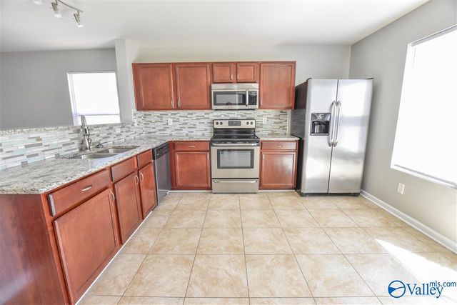 267 Bermuda Lakes Drive, Meridianville, AL 35759