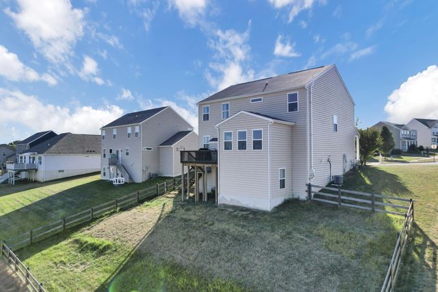 958 Thorn Hill Place, Lancaster, OH 43130
