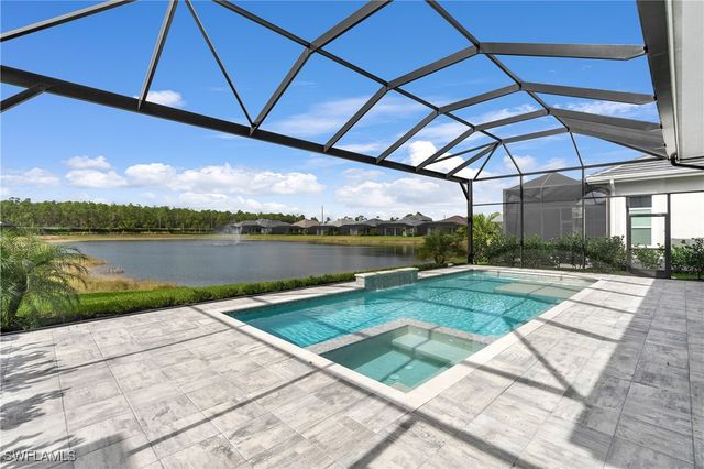 9653 Moonflower LN, Other, FL 34114