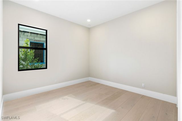 9653 Moonflower LN, Other, FL 34114