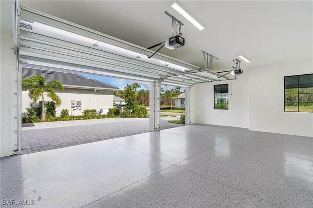 9653 Moonflower LN, Other, FL 34114