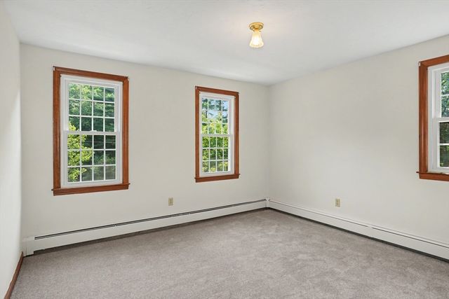 7 Chickadee Drive, Norfolk, MA 02056