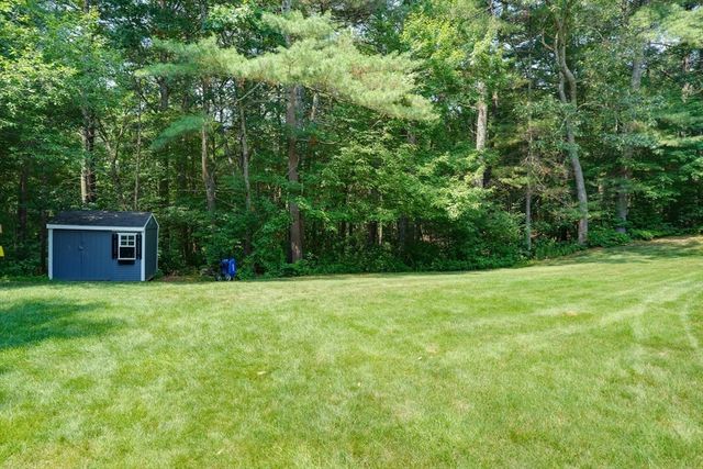 7 Chickadee Drive, Norfolk, MA 02056