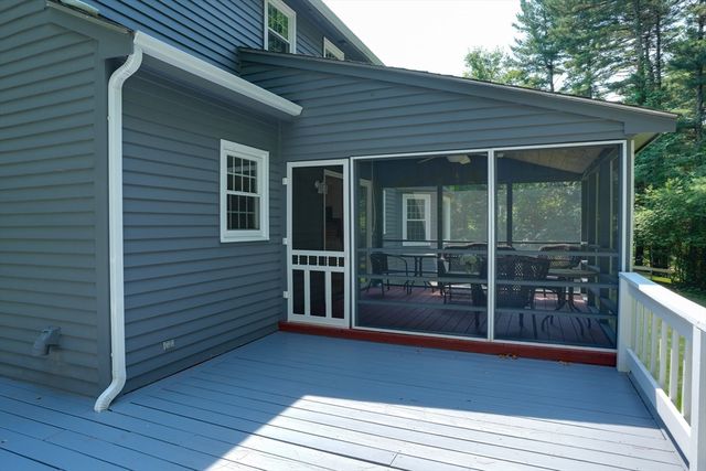7 Chickadee Drive, Norfolk, MA 02056