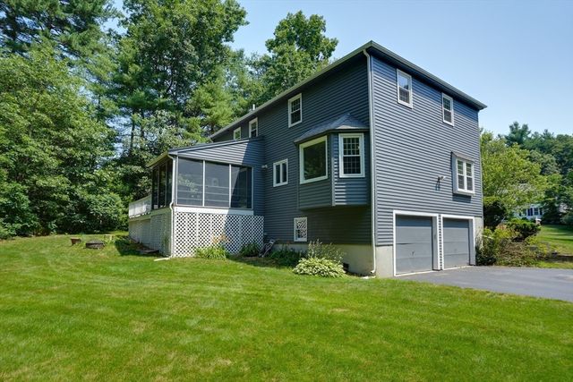 7 Chickadee Drive, Norfolk, MA 02056