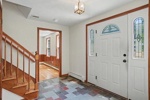 7 Chickadee Drive, Norfolk, MA 02056