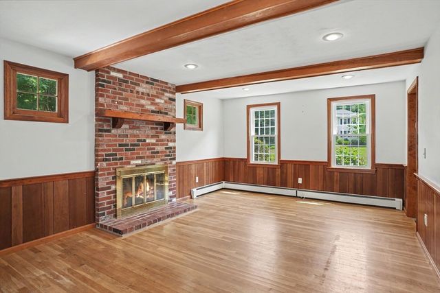 7 Chickadee Drive, Norfolk, MA 02056