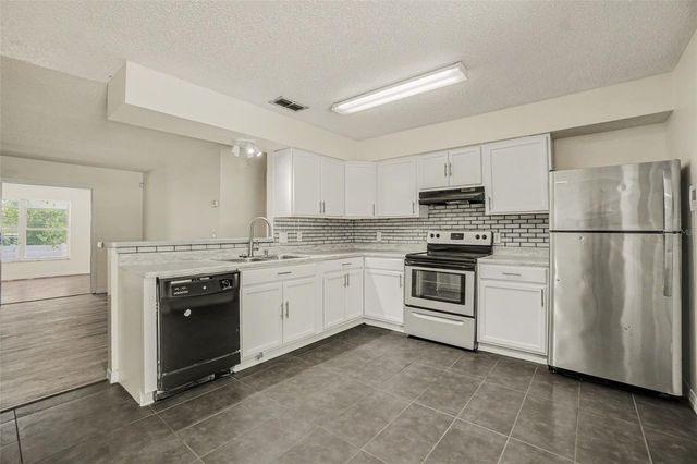 808 CHAMBERLAIN LOOP, Lake Wales, FL 33853