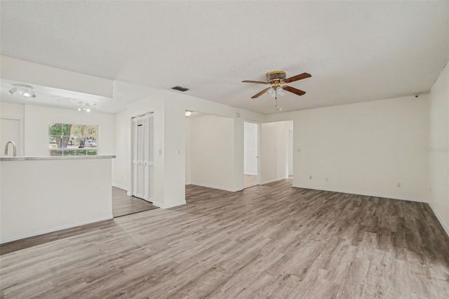 808 CHAMBERLAIN LOOP, Lake Wales, FL 33853