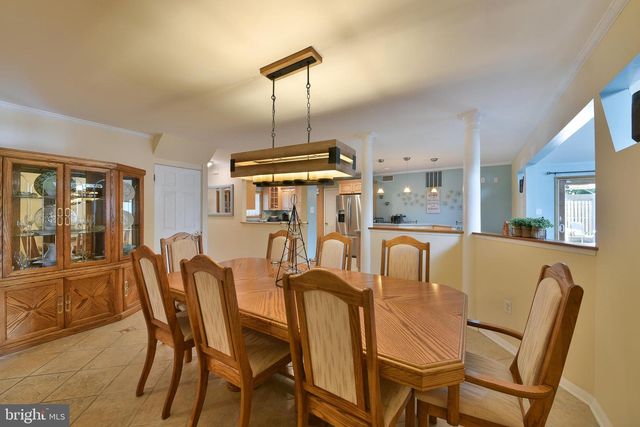 65 HAWK RD, Levittown, PA 19056
