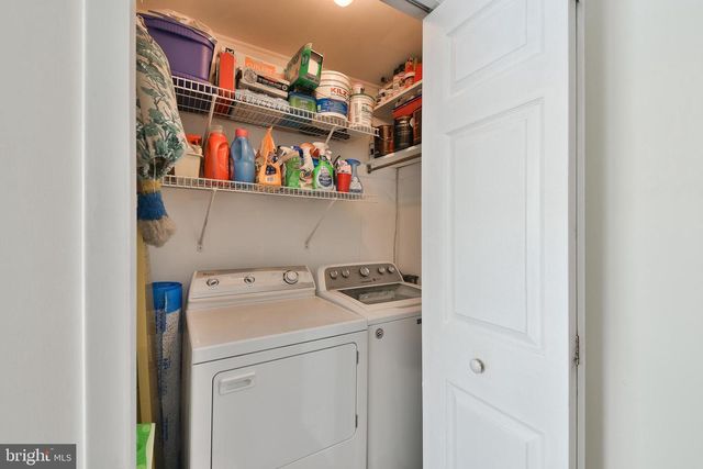 65 HAWK RD, Levittown, PA 19056