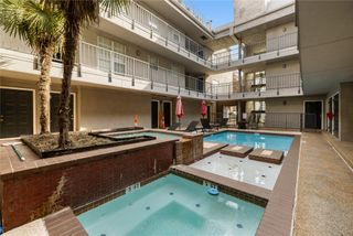 4303 Buena Vista Street 303, Dallas, TX 75205