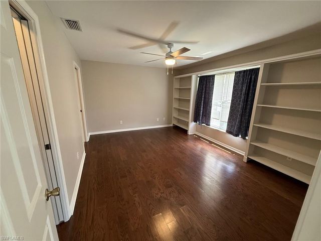 9836 Luna Cir Apt 204, Naples, FL 34109