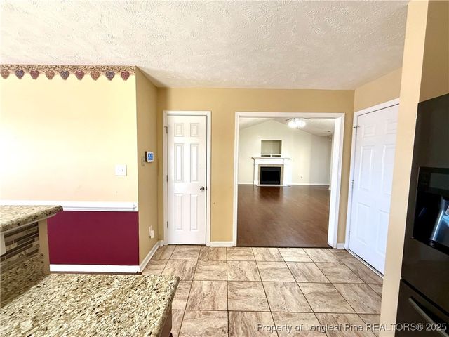 2512 Camp Lejeune Court, Hope Mills, NC 28348