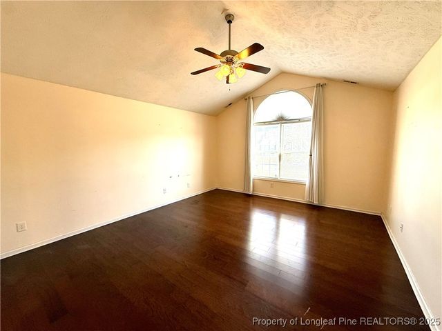 2512 Camp Lejeune Court, Hope Mills, NC 28348