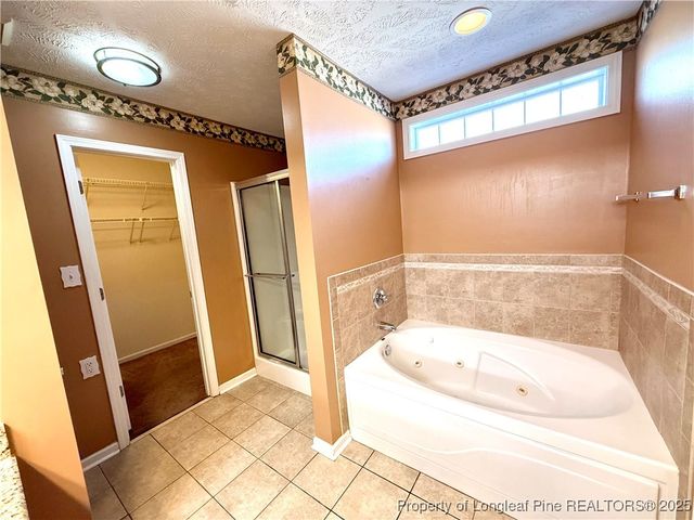 2512 Camp Lejeune Court, Hope Mills, NC 28348