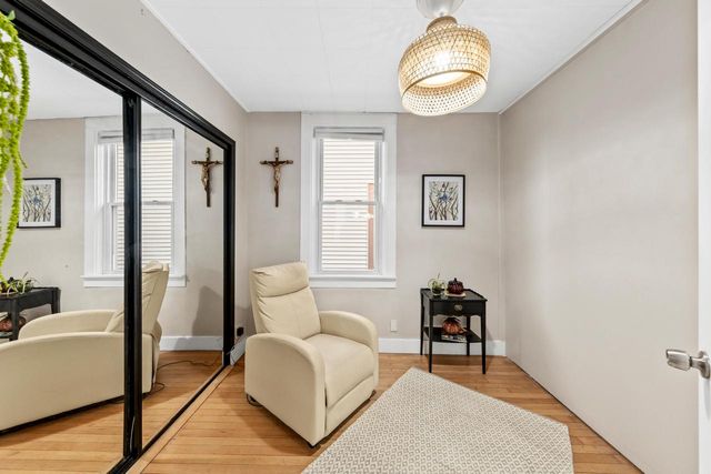 1227 S 10th STREET, Milwaukee, WI 53204