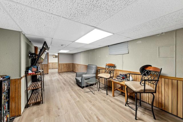 1227 S 10th STREET, Milwaukee, WI 53204