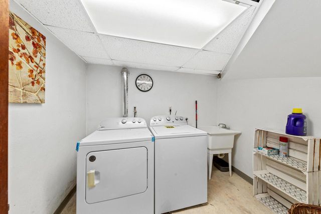 1227 S 10th STREET, Milwaukee, WI 53204