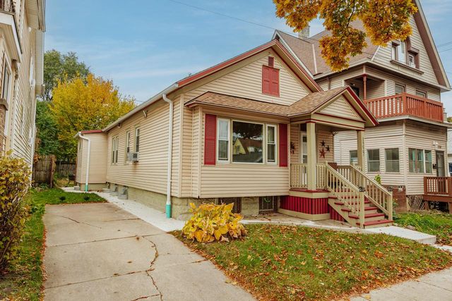 1227 S 10th STREET, Milwaukee, WI 53204
