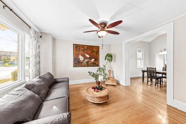 1227 S 10th STREET, Milwaukee, WI 53204