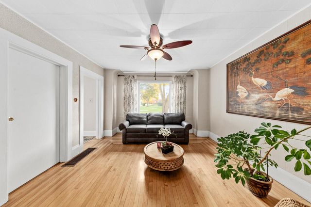 1227 S 10th STREET, Milwaukee, WI 53204