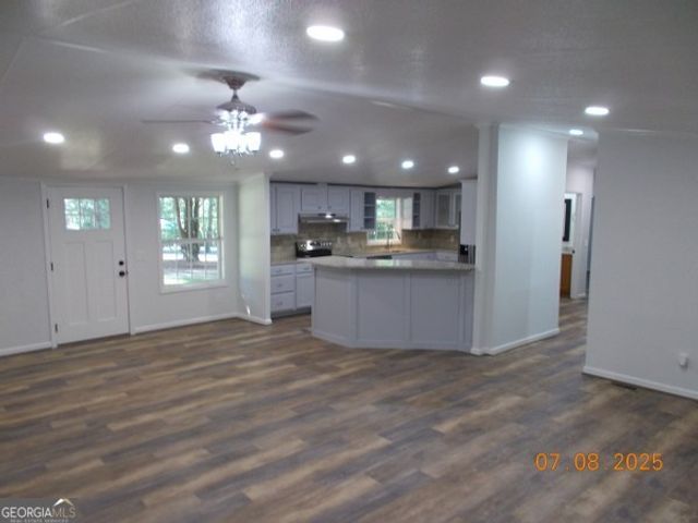 487 Oak View Trail, Cleveland, GA 30528