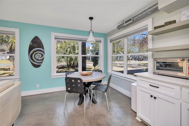 908 Ocean Blvd, St Simons Island, GA 31522