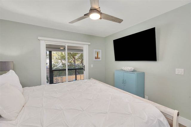 908 Ocean Blvd, St Simons Island, GA 31522