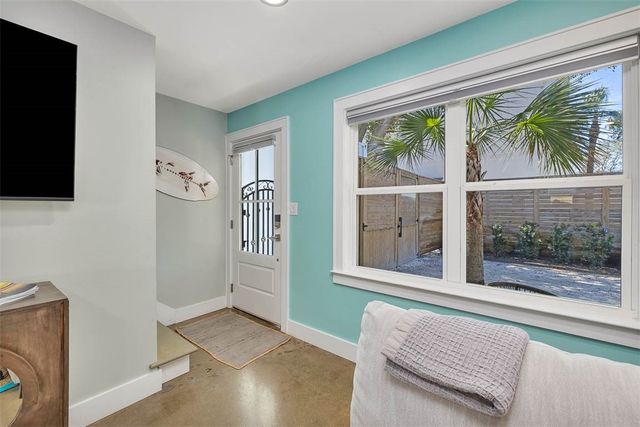 908 Ocean Blvd, St Simons Island, GA 31522