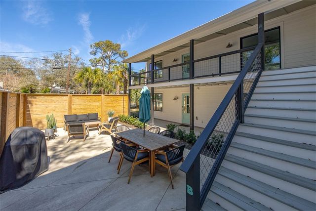 908 Ocean Blvd, St Simons Island, GA 31522