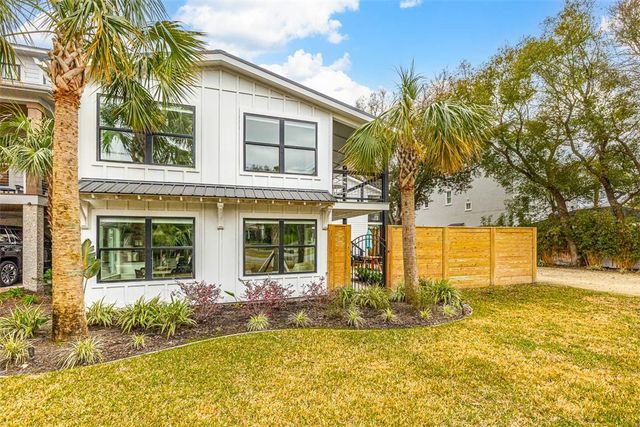 908 Ocean Blvd, St Simons Island, GA 31522