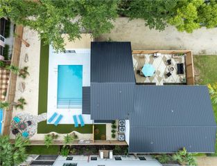 908 Ocean Blvd, St Simons Island, GA 31522