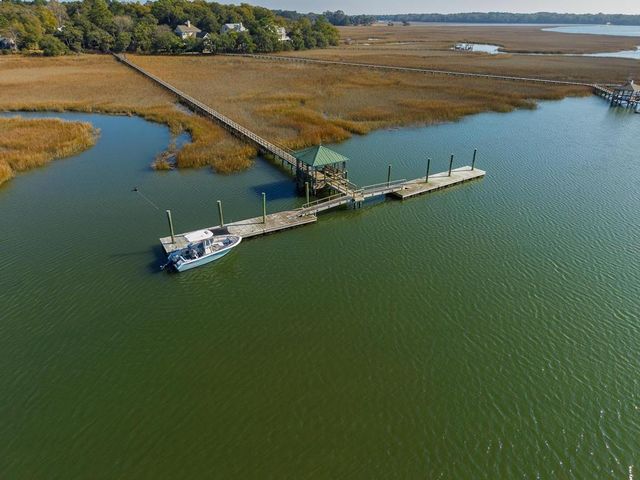 8460 Chisolm Plantation Road, Edisto Island, SC 29438