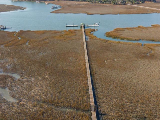 8460 Chisolm Plantation Road, Edisto Island, SC 29438