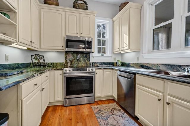 8460 Chisolm Plantation Road, Edisto Island, SC 29438