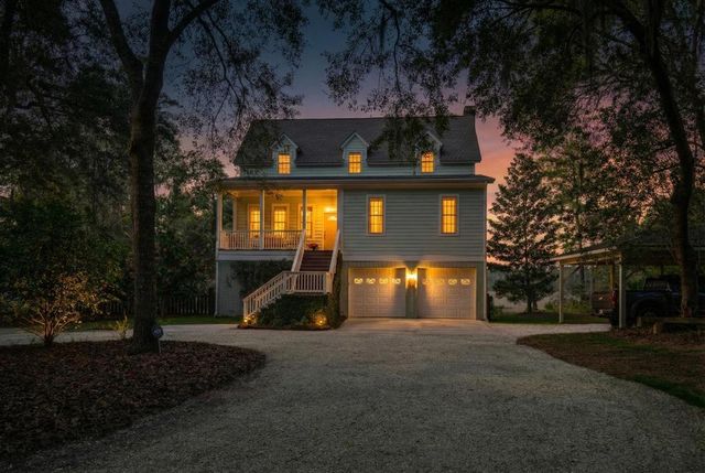 8460 Chisolm Plantation Road, Edisto Island, SC 29438