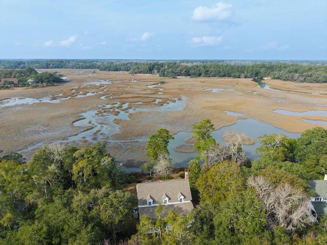 8460 Chisolm Plantation Road, Edisto Island, SC 29438
